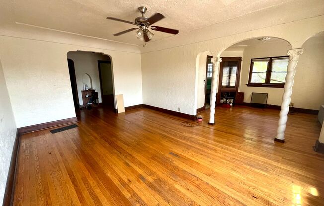 1420 E Capitol Drive
