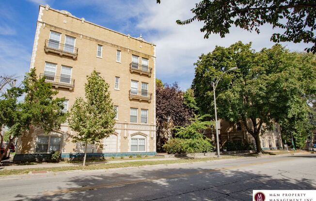 1 bed, 1 bath, 500 sqft, $1,375, Unit 416