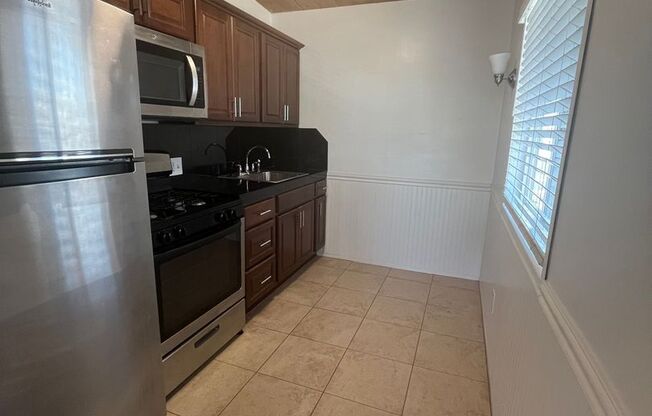 Studio, 1 bath, $2,095, Unit 3976 Morrell Street, #2