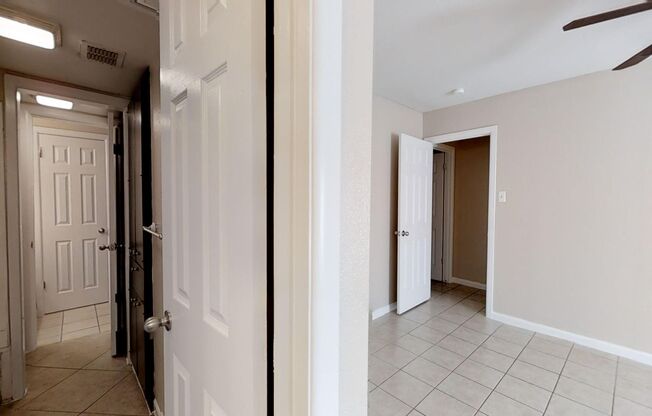 2 beds, 2.5 baths, 1,031 sqft, $1,339, Unit 06