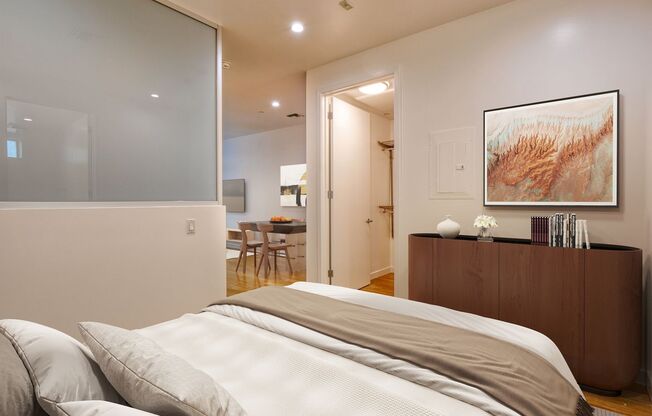 Studio, 1 bath, 564 sqft, $3,507.69, Unit 108