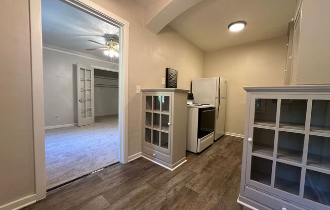 Discover Vintage Charm at Villa Marquise