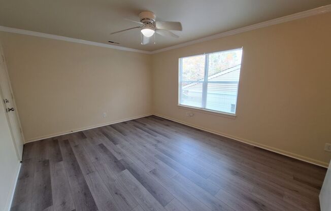 1 bed, 1 bath, $1,225