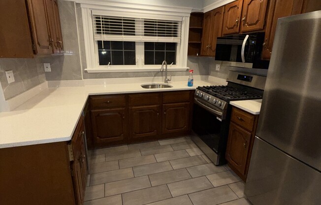575 WELD ST