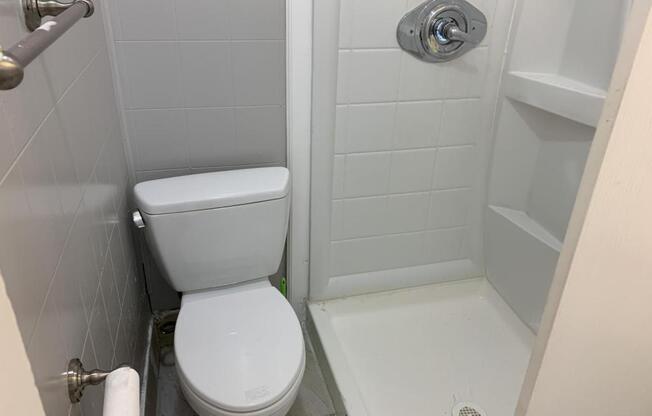 3 beds, 1 bath, 1,152 sqft, $1,550