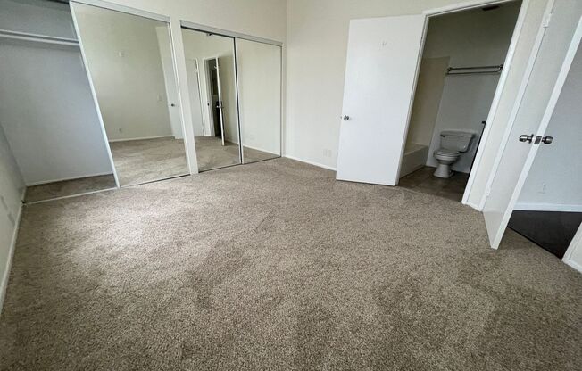 2 beds, 2 baths, 1,000 sqft, $2,700, Unit 303