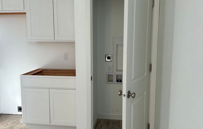 Studio, 1 bath, 560 sqft, $850, Unit 102