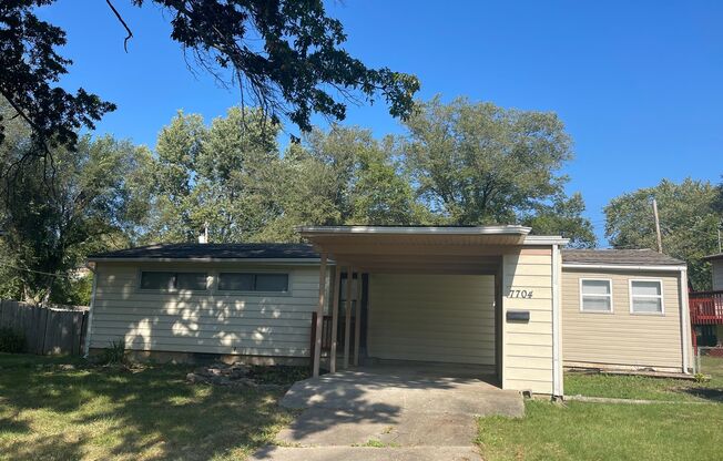 3 Bed/1 Bath Home in South KC!