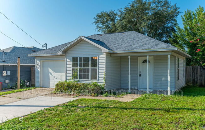 440 APPLE DR