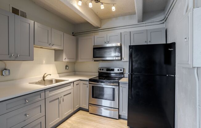 Julian Square Apartments | Spacious 1–6 Bedroom Homes in Denver!