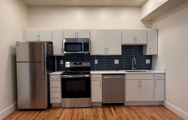 1412 Walnut