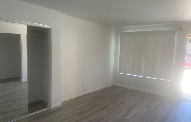 1 bed, 1 bath, 670 sqft, $2,250, Unit 06