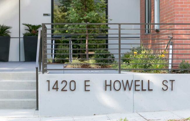 Studio, 1 bath, $1,350, Unit FURN 1