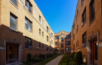 2649 Spaulding