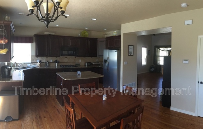 5751 CISCO DR 