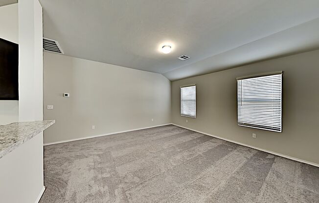 Beautiful 3 Bedroom 2 Bath Home in Shawnee