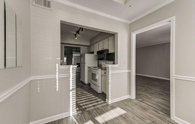 Charming 2BR Condo in Atlanta