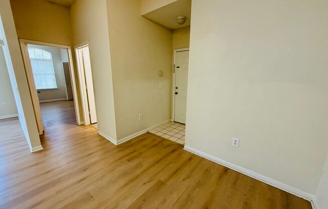 Beautiful Two Bedroom, Two Bath Condo For Rent in New Tampa!