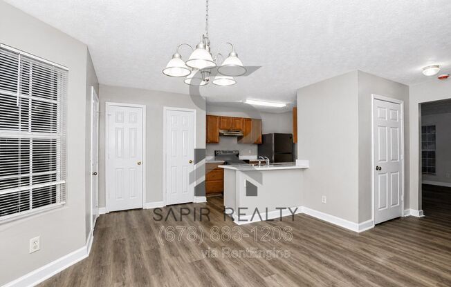 5791 STRATHMOOR MNR CIR