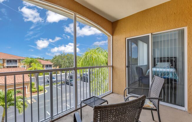 2 beds, 2 baths, $3,695, Unit #3303