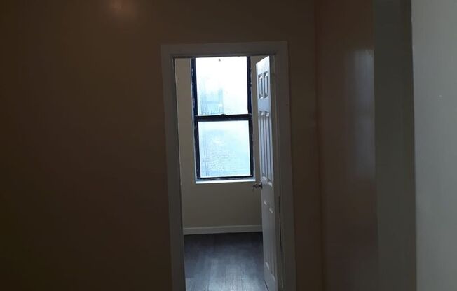 1 bed, 1 bath, $2,800