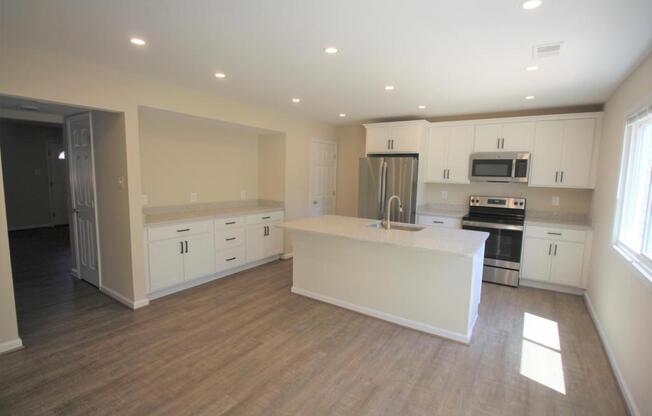 118 N COTTAGE RD