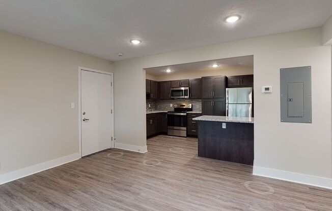 2 beds, 1 bath, $1,150, Unit #1