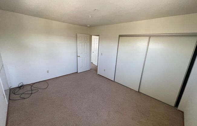 2 beds, 1 bath, $2,590