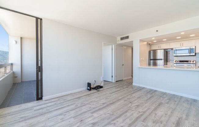 1 bed, 1 bath, $2,400