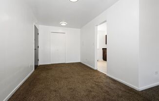 2 beds, 1 bath, 900 sqft, $1,495, Unit 7700 - 319