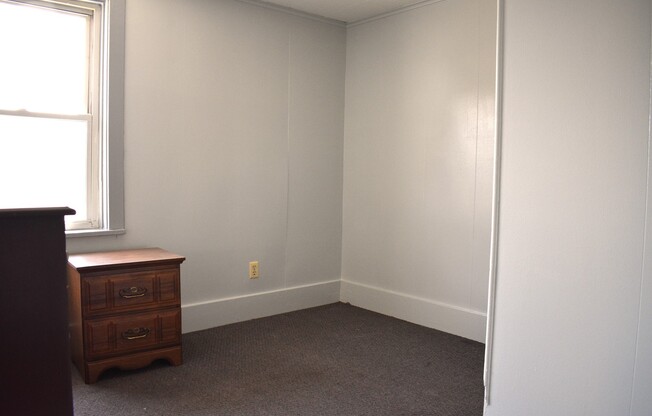 TWO Bedroom near downtown and IUP.  $650/month  UTILITIES INCLUDED