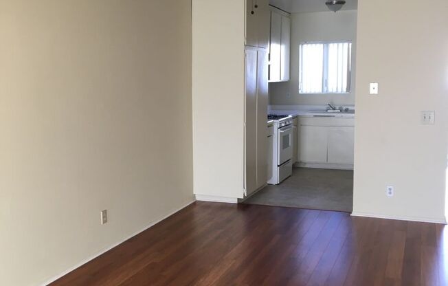 518 E. CYPRESS