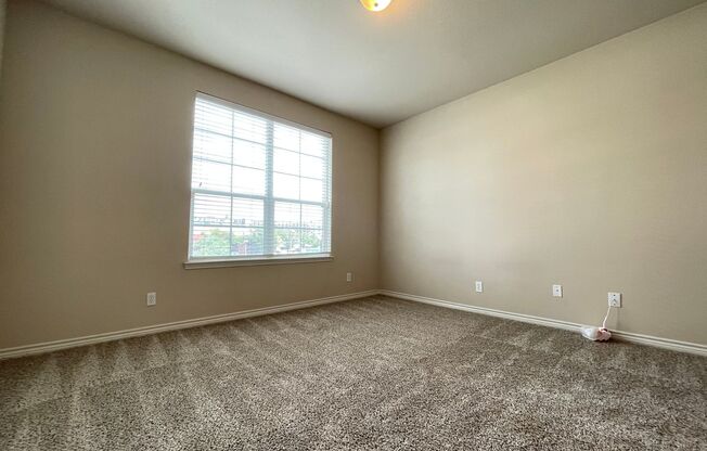 2 beds, 2 baths, 1,250 sqft, $1,699, Unit 1320