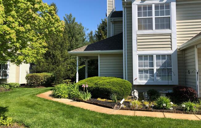 7901 ALT NORMANDY DR