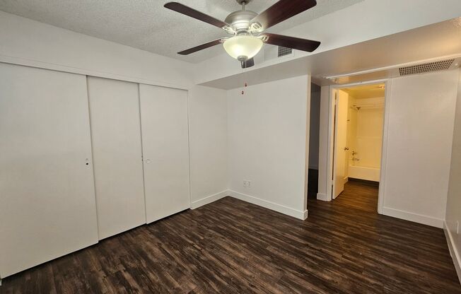 1 bed, 1 bath, 580 sqft, $995, Unit 229