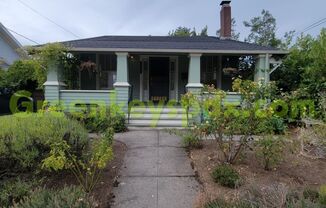 Beautiful 2-bedroom house built in 1914 right off Sandy!