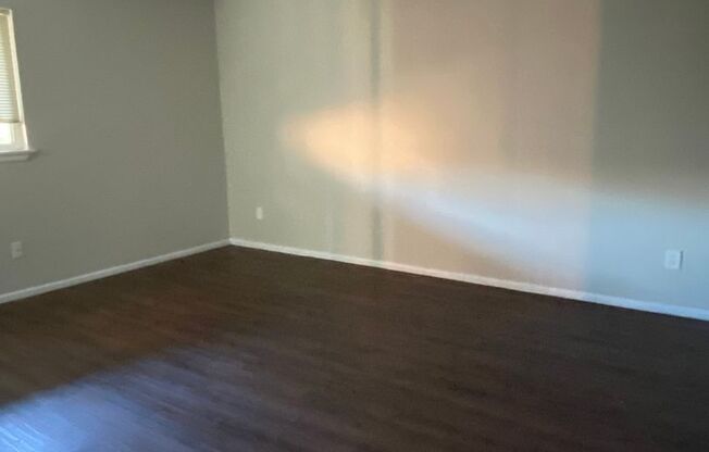 1 bed, 1 bath, 780 sqft, $700, Unit 2801-221