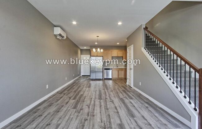 2 Bed, 2.5 Bath Townhome on Broadway and E. 28th Street
