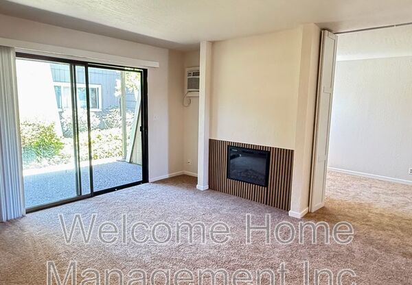 1571 ALVARADO AVE