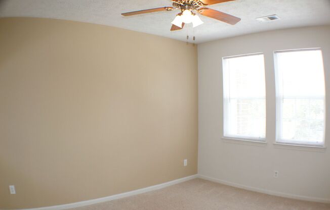 2 beds, 2 baths, 1,033 sqft, $1,689, Unit 30-30106