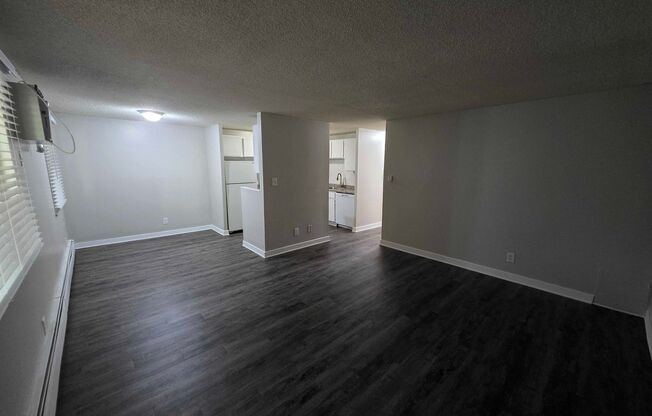 2 beds, 2 baths, 810 sqft, $1,199, Unit B-214