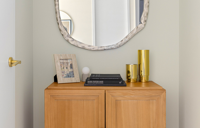 1 bed, 1 bath, $6,200, Unit 412
