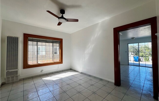 609 CAMULOS ST