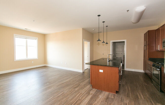 2 beds, 2 baths, 1,548 sqft, $2,399, Unit 5C
