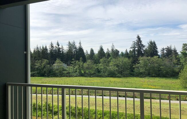 1 bed, 1 bath, 678 sqft, $1,425, Unit 21-302