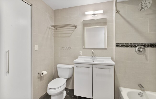 1 bed, 1 bath, 683 sqft, $3,200, Unit 510