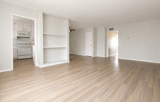 2 beds, 2 baths, 1,100 sqft, $2,448, Unit 236