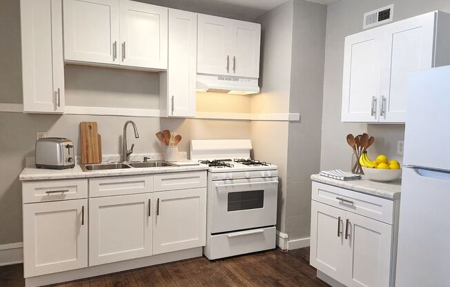 1503 N KOLIN