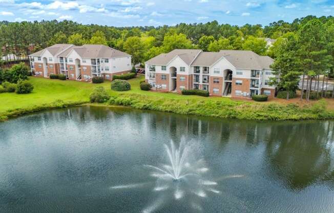 Southpoint Crossing Apartments in Durham, North Carolina Pond with Fountain