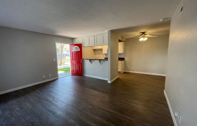 2 beds, 2 baths, 850 sqft, $3,040, Unit 821-15